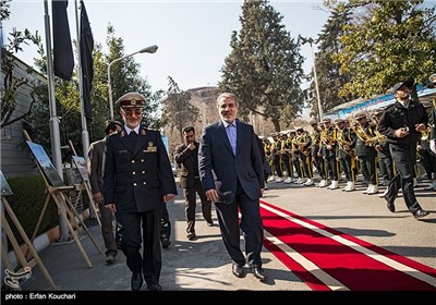 ورود محمدباقر نوبخت رئیس سازمان مدیریت و برنامه ریزی کشور به دهمین همایش رؤسا و مدیران پلیس راهنمایی و رانندگی ناجا