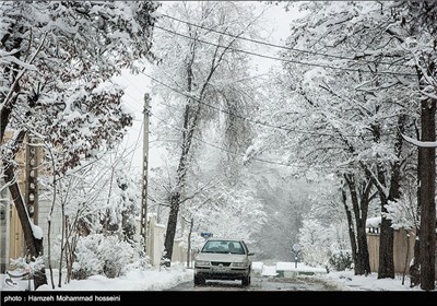 Snow Blankets Tehran’s Suburb City of Damavand