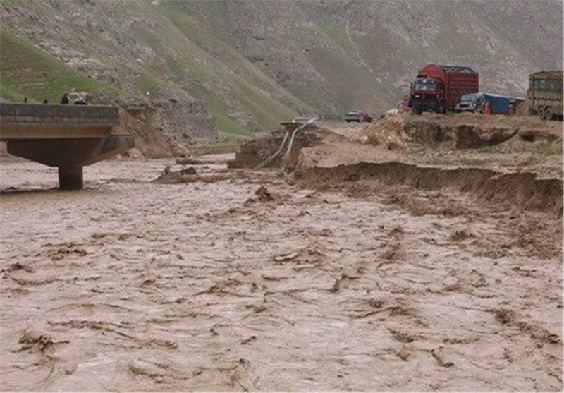 &quot;بارندگی&quot; 12 محور مواصلاتی در جنوب سیستان و بلوچستان را مسدود کرد