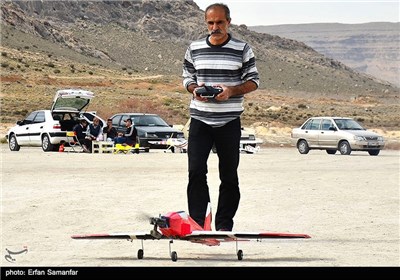 Air Show of Remote-Controlled Airplanes in Iran’s Shiraz