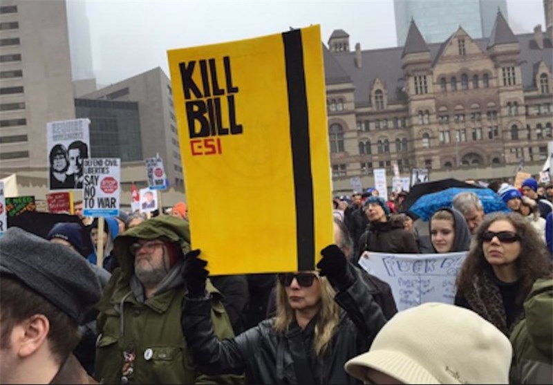 تظاهرات مردم کانادا در اعتراض به طرح جدید مقابله با تروریسم