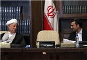 احمدی‌نژاد اظهارات هاشمی‌رفسنجانی را تکذیب کرد