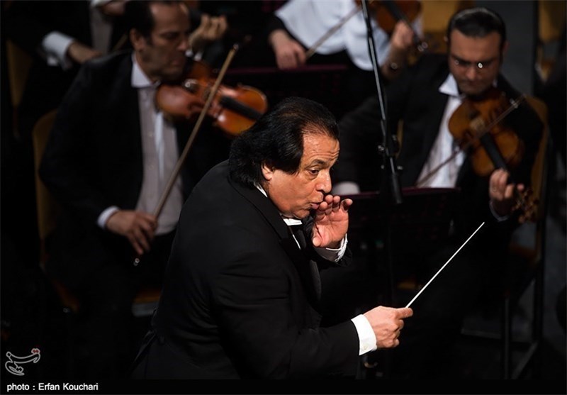 نوازندگان و رهبران خارجی به ارکستر سمفونیک تهران می‌آیند