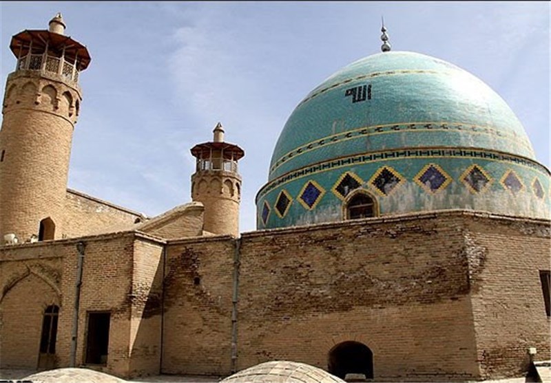 بروجرد؛ از قدیمی‌ترین مسجد غرب کشور تا چشمه‌زارهای کم‌نظیرش+ تصاویر