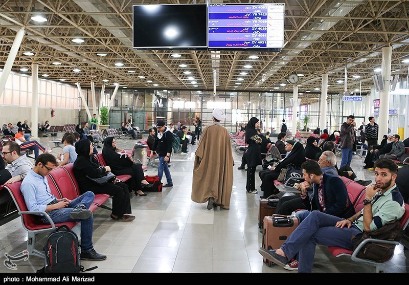 سرگردانی 180 مسافر پرواز تهران-مشهد زاگرس در فرودگاه مهرآباد