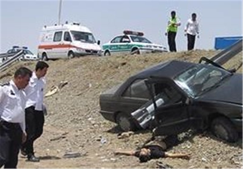 کشته و مجروح شدن 9 نفر به اثر تصادف در زنجان