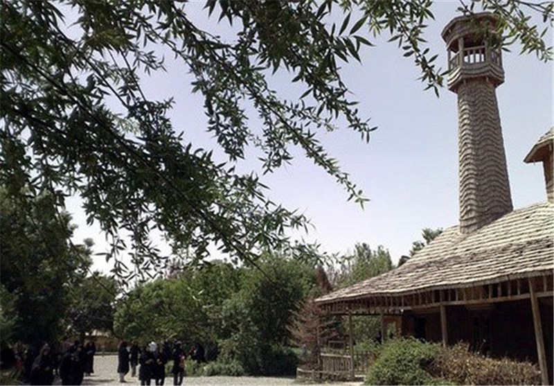 مسجد چوبی نیشابور؛ پذیرای مسافران و گردشگران نوروزی + تصاویر