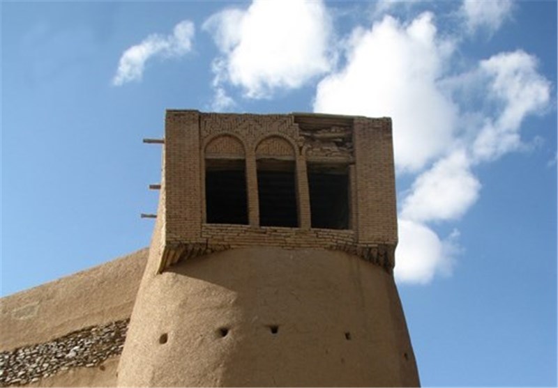 قلعه اشتران تویسرکان، یادگاری زیبا در مسیر گنجنامه + تصاویر