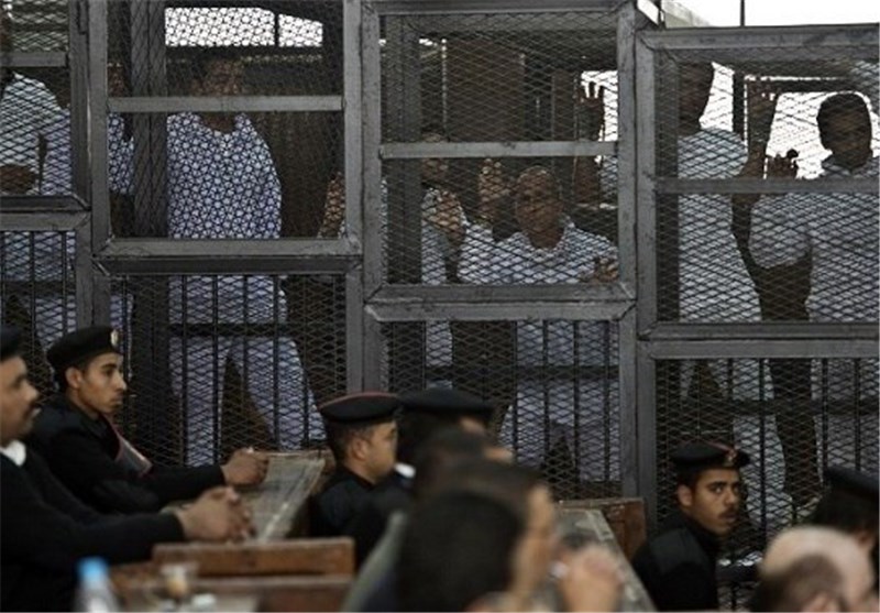 Egyptian Prisoners Stage Mass Protest