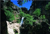 آبشار و منطقه تفریحی دربند دره‌شهر+ تصاویر
