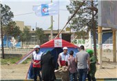2500 گردشگر در چادرهای هلال احمر کرمان آزمایش قندخون دادند