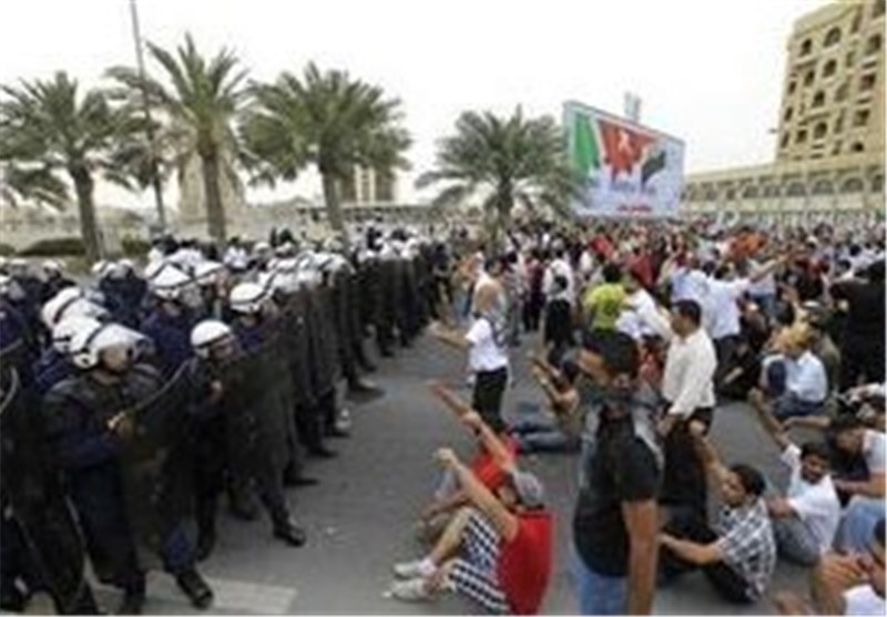 Bahrain Court Gives Life Sentence to 13 Protesters