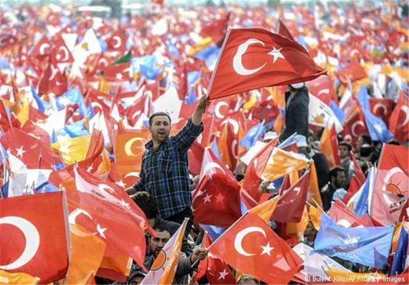 دولت ترکیه ممنوعیت توییتر را لغو می کند