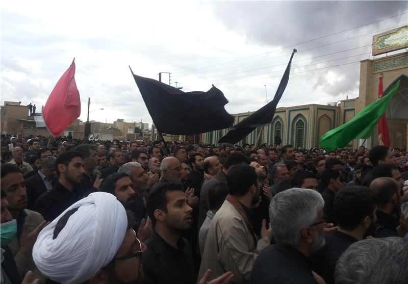تجمع بزرگ عزاداران فاطمی در سمنان برگزار شد+ تصاویر