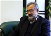 بنیانیان: ۱۲۰ سال است مرض نفتی گرفتهایم
