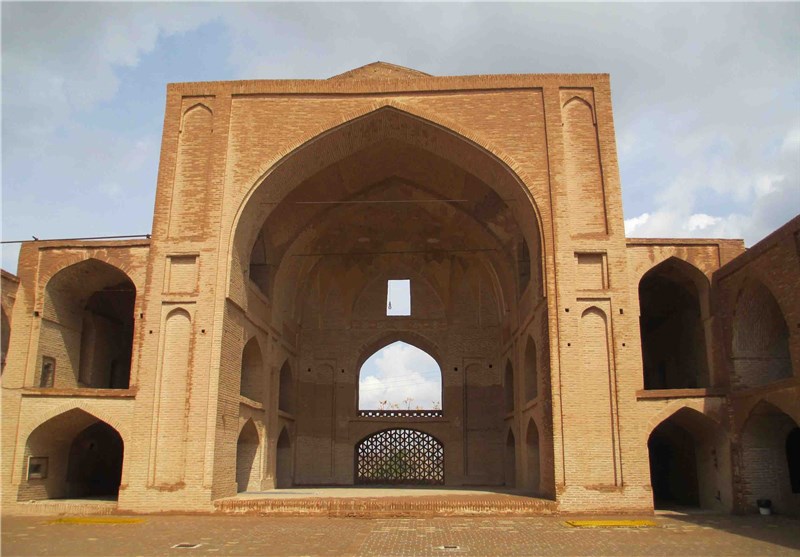 مسجد جامع تاریخی و بی‌نظیر اردستان یادگار دوران ساسانی + تصاویر