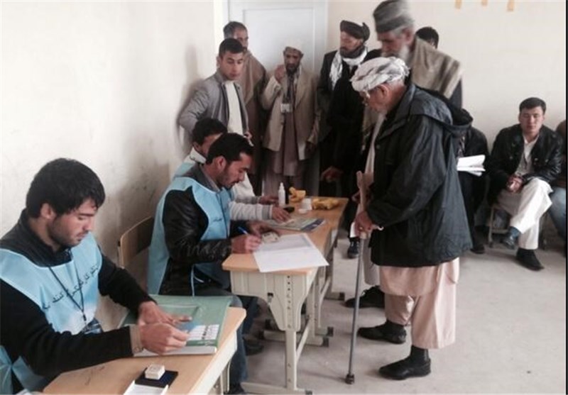 فتح مکاتب الاقتراع للانتخابات الرئاسیة فی افغانستان