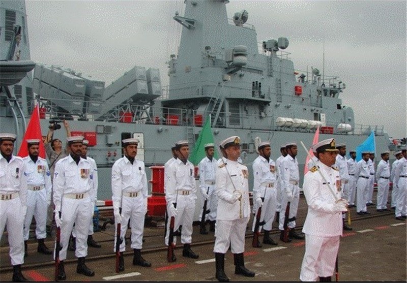Iran, Pakistan to Stage Joint Naval Drill in Strait of Hormuz