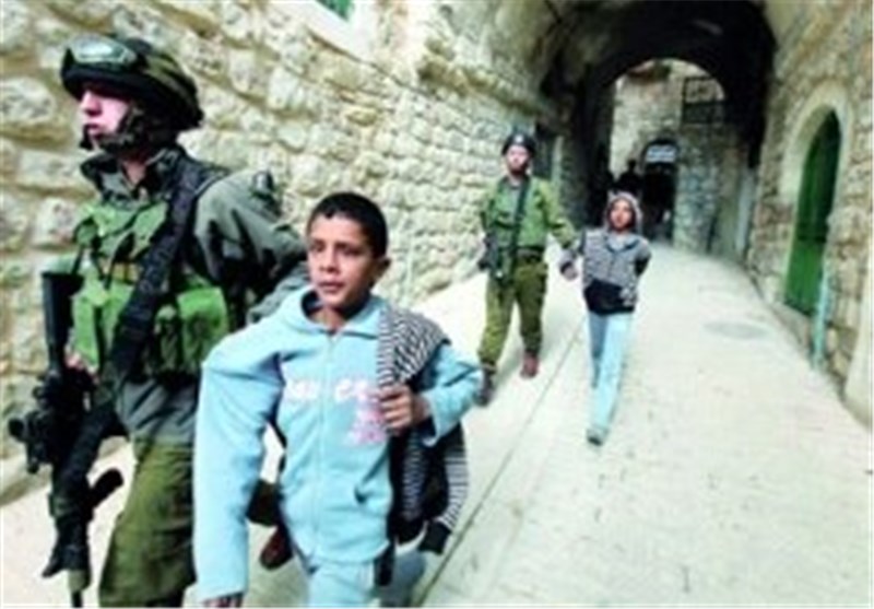 یوم الطفل الفلسطینی : 1520 طفلاً استشهدوا بنیران الحقد الصهیونی واعتقال 10 الاف منذ عام 2000