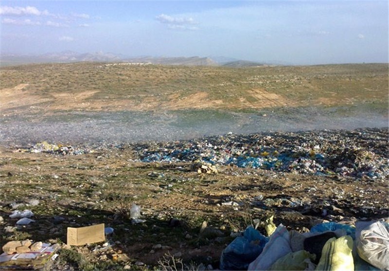 انباشت زباله در سطح شهر آمل نگران‌کننده است