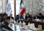 لاریجانی: تفتیش حساب مردم توسط دولت کار درستی نیست