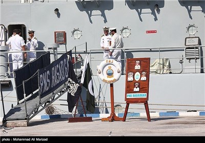 Iran, Pakistan Hold Joint Naval Drill in Strategic Strait of Hormuz