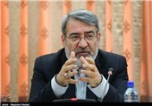 جلسه شورای اداری استان اصفهان با حضور وزیر کشور آغاز شد