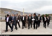 افتتاح نیروگاه برق خورشیدی با حضور حمید چیت چیان وزیر نیرو-مشهد