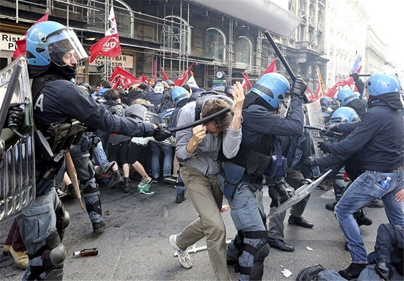تظاهرات خشونت‌آمیز در ایتالیا دستکم 80 زخمی بر جای گذاشت+عکس