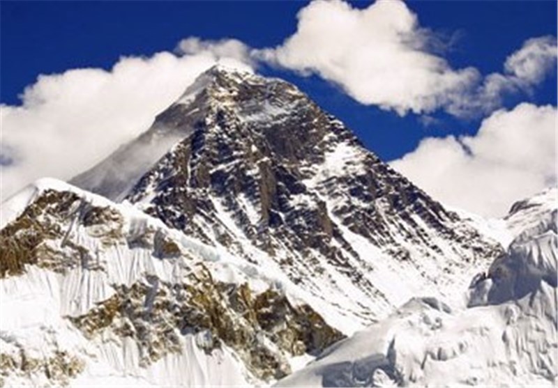 Mount Everest Shifted Southwest due to Nepal Earthquake