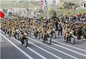رژه نیروهای مسلح در استان گیلان برگزار شد