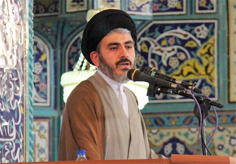 تدبیر سیاسی امام خمینی(ره) ارتش را از فروپاشی نجات داد