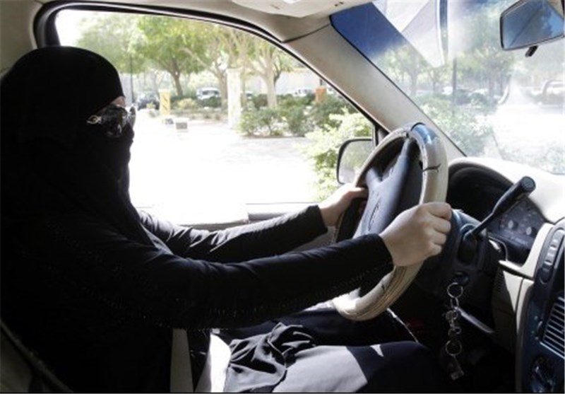حُکم بمعاقبة سعودی وزوجته بسبب قیادة سیارة؟!!