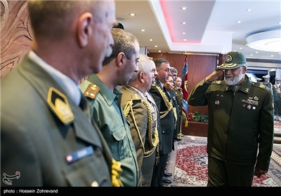 Foreign Military Attaches Meet Iran's Army Ground Force Commander