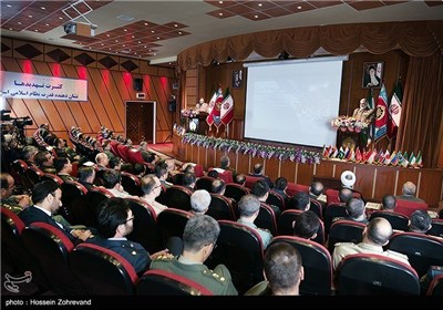 Foreign Military Attaches Meet Iran's Army Ground Force Commander