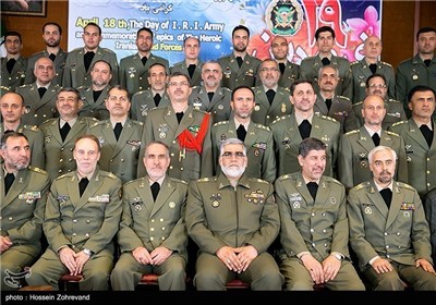 Foreign Military Attaches Meet Iran's Army Ground Force Commander