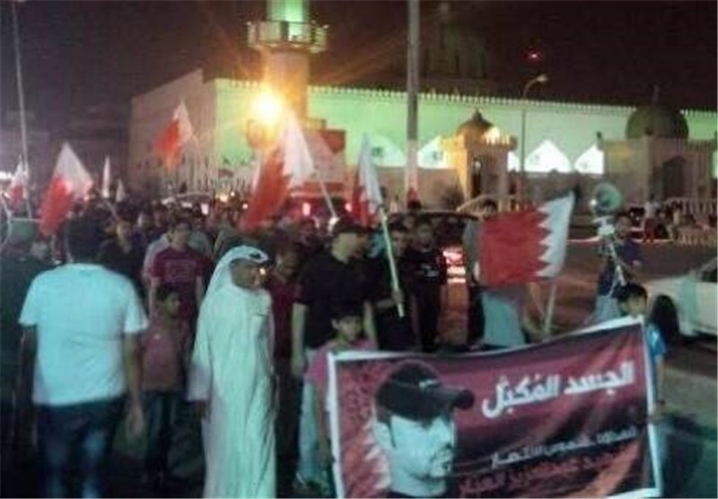 تظاهرات فی البحرین احتجاجاً على تعنّت النظام بتزویره لحقیقة استشهاد &quot;العبّار&quot;