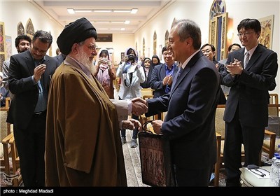 مؤتمر التعاون الاقتصادی و الثقافی بین ایران الاسلامیة و کوریا الجنوبیة