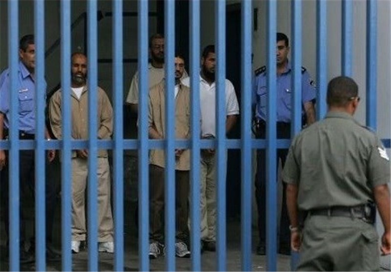 وزارة الأسرى الفلسطینیین : 15 أسیرا فی سجن الرملة الصهیونی یعانون من أوضاع صحیة سیئة