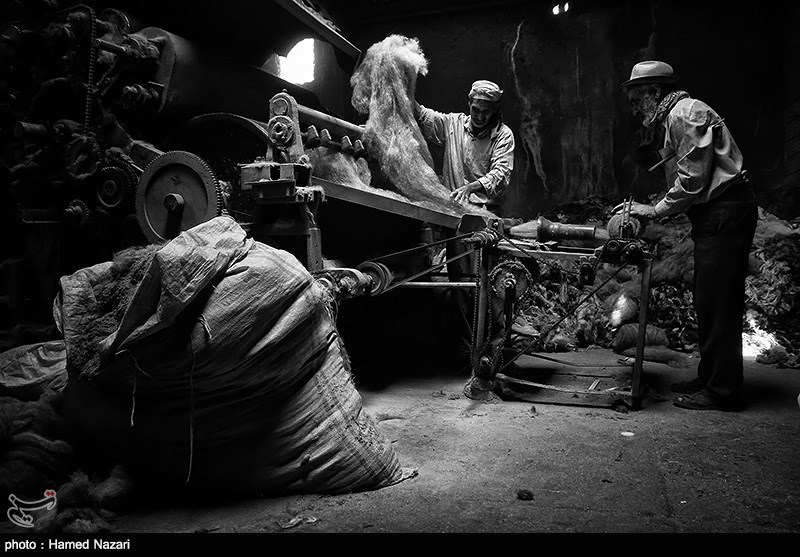 وزارت کار از حقِ مسکن کارگران شانه خالی می‌کند/ قانون جدید کار وضعیت معیشتی را بدتر می‌کند