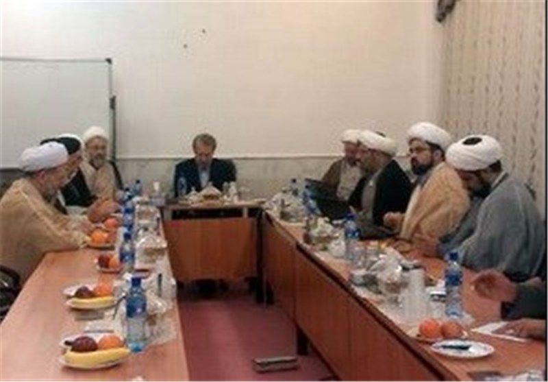 مقابله با وهابیت و مسیحیت تبشیری رسالت حوزویان است