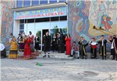 گروه نمایش لاهیجان در تاجیکستان به روی صحنه رفت