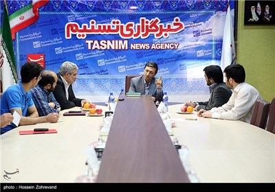 حضور پرویز فتاح در خبرگزاری تسنیم