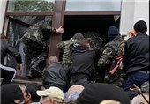 تیراندازی افراد مسلح به مقر پلیس در شرق اوکراین