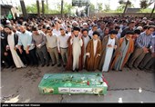 تشییع پیکر مدافع حرم در شیراز