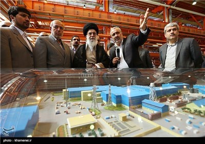 Photos: Supreme Leader Visits MAPNA Group Companies