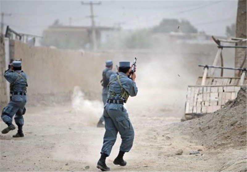 کشته شدن 10 نیروی پلیس افغانستان در حمله نیروهای طالبان