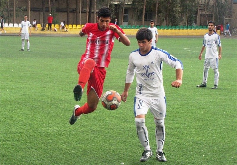 پیروزی پیام شیراز برابر شهرداری مهاباد در مسابقات نوجوانان کشور+ تصاویر