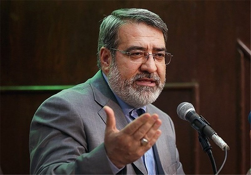 ادامه فعالیت گشت ارشاد برای برخورد با شبکه‌های ابتذال