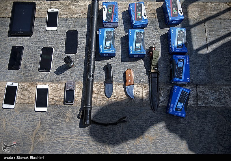 41 معتاد متجاهر و 18 خرده فروش مواد مخدر در اهواز دستگیر شدند